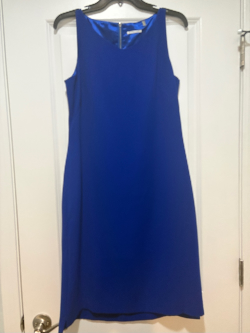T Tahari Sleeveless Cobalt Blue Shift Dress